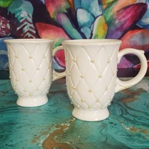Vintage Pearl Mug Set